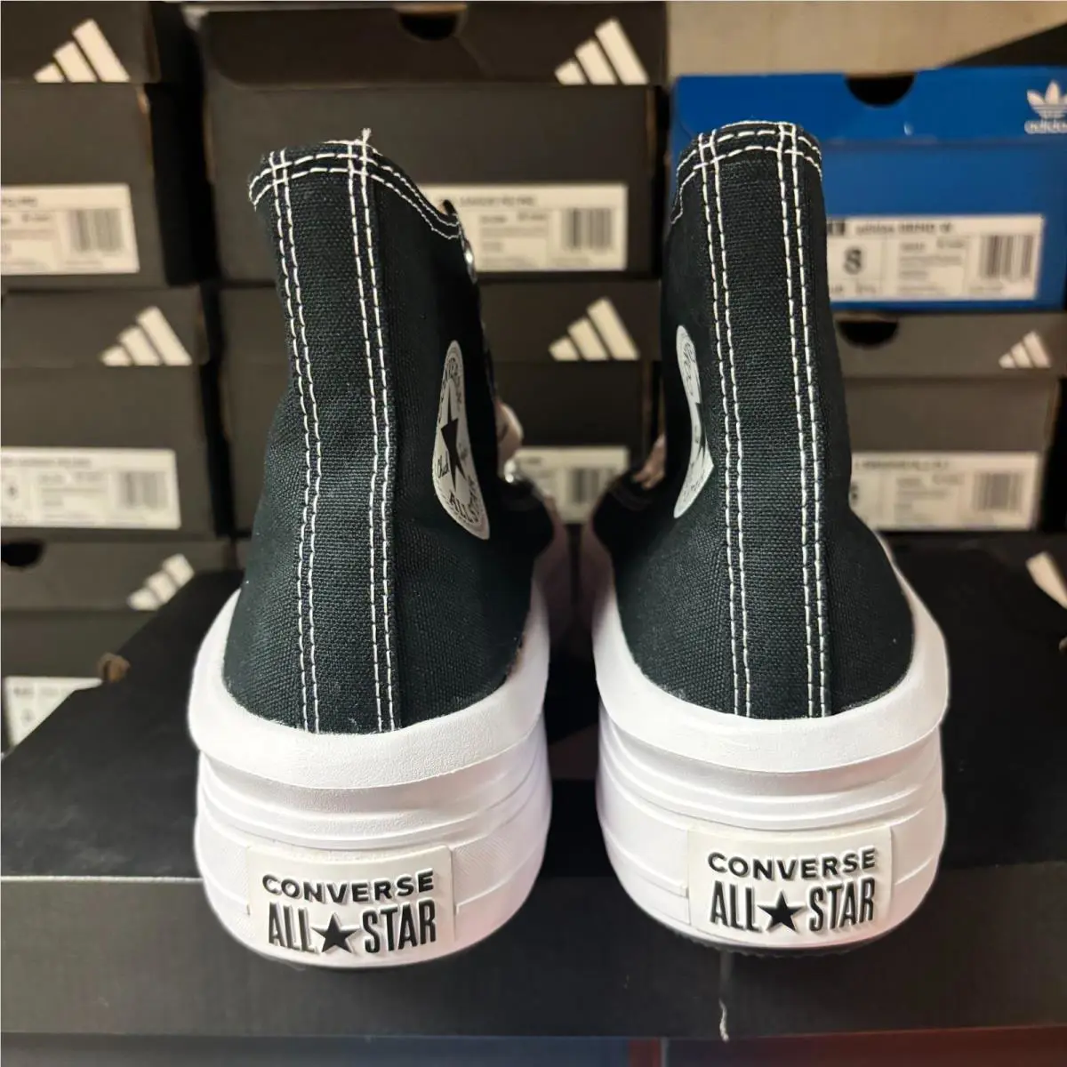 Converse shoes - Black 2