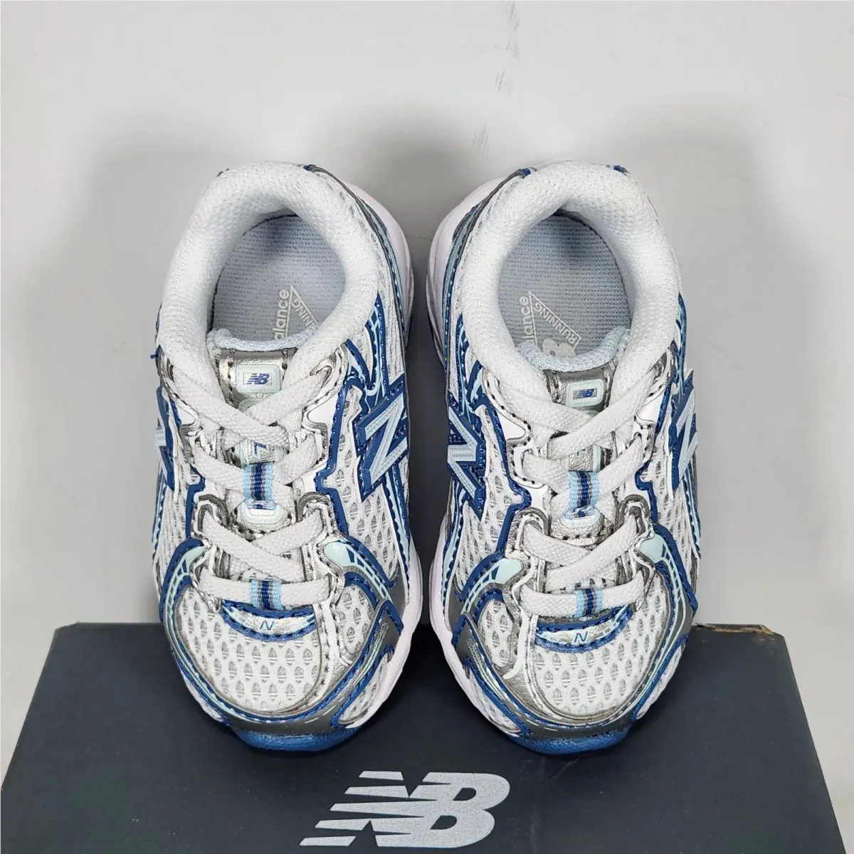 New Balance shoes - New Balance 740 - Blue 2