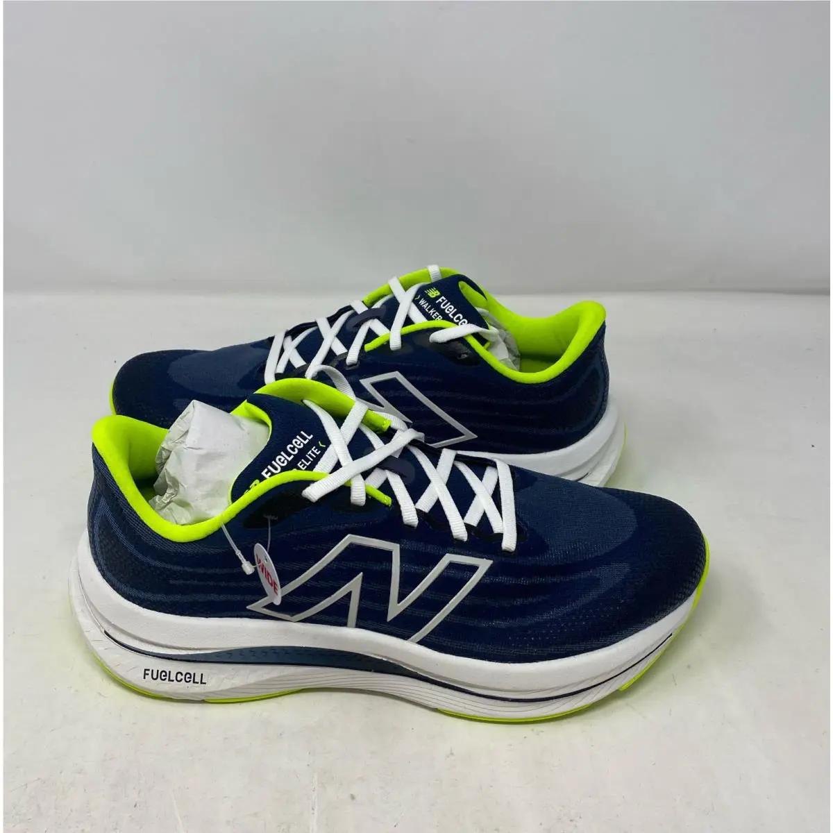 New Balance shoes - New Balance FuelCell Walker Elite - Blue 0