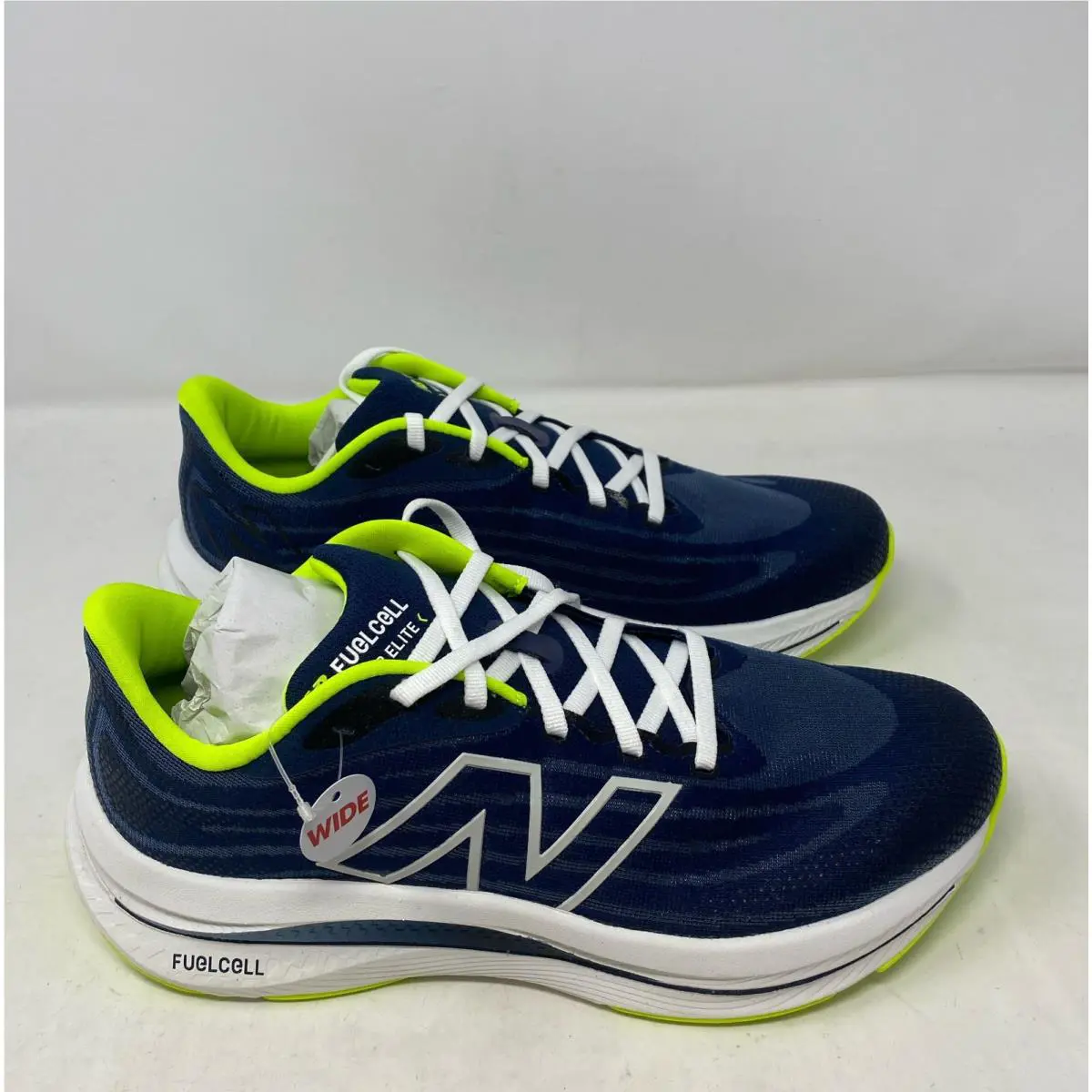 New Balance shoes - New Balance FuelCell Walker Elite - Blue 1
