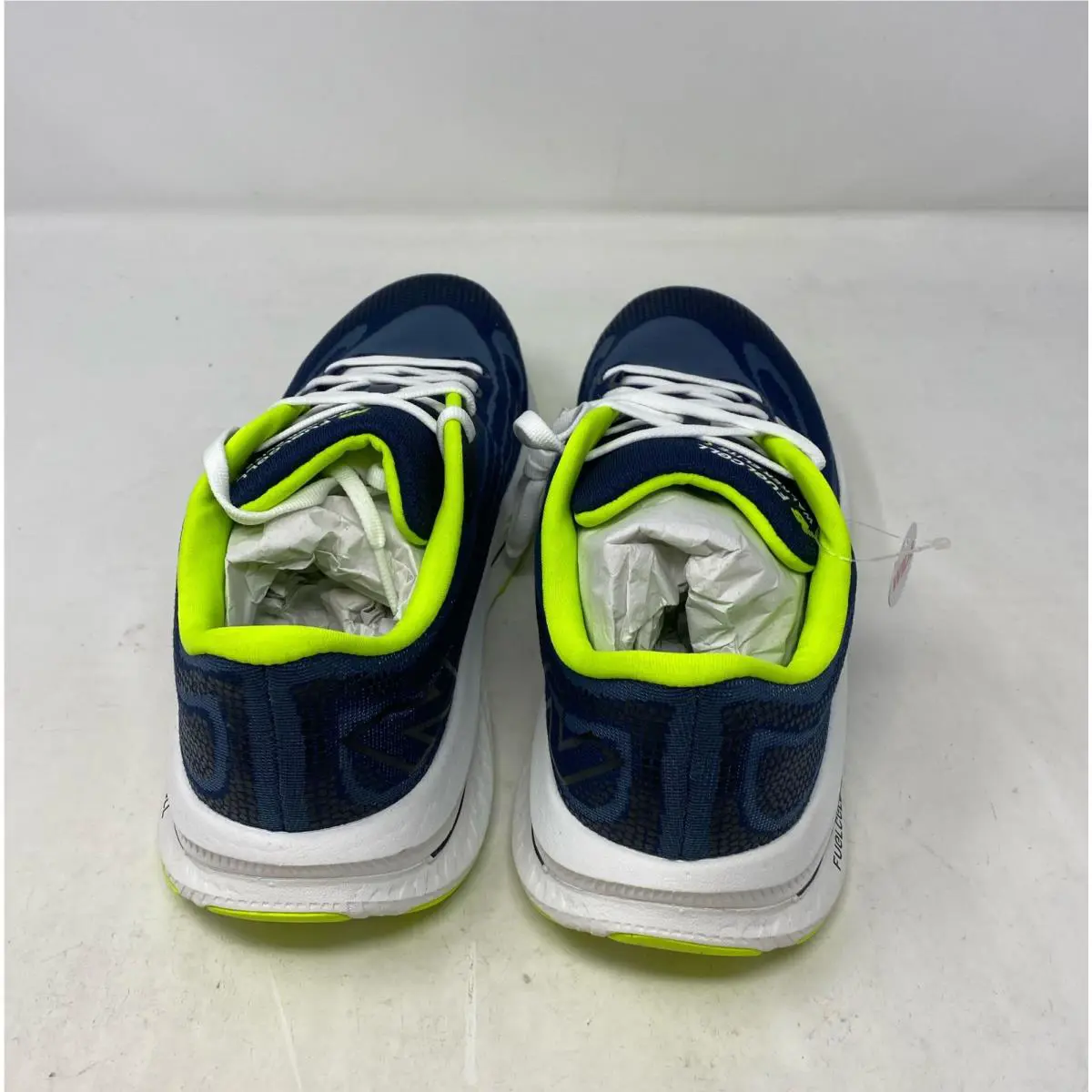 New Balance shoes - New Balance FuelCell Walker Elite - Blue 2