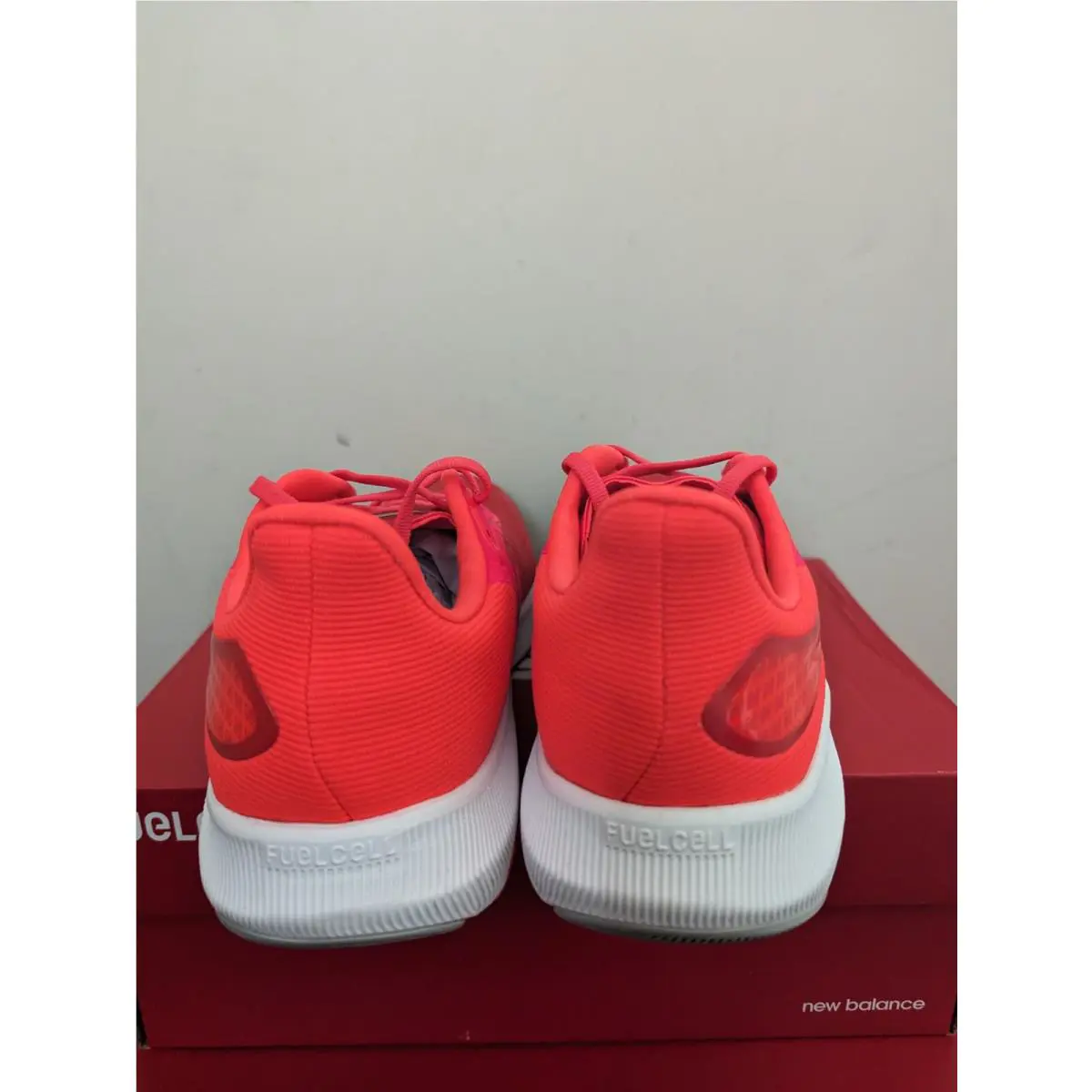 New Balance shoes - Electric red 1