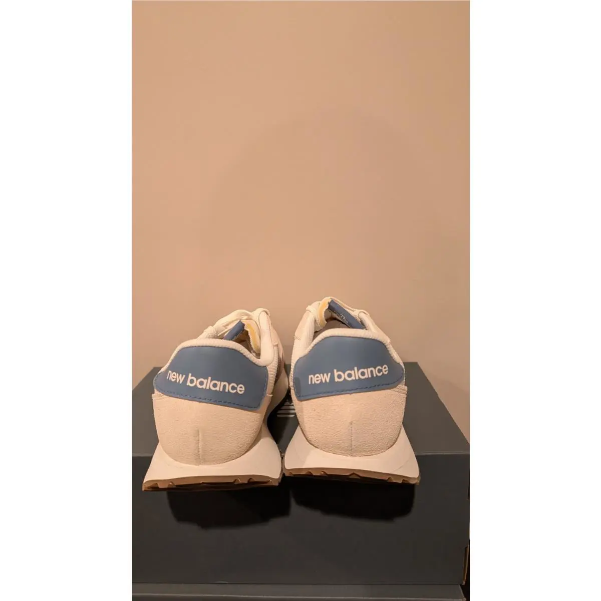 New Balance shoes - White/blue 1