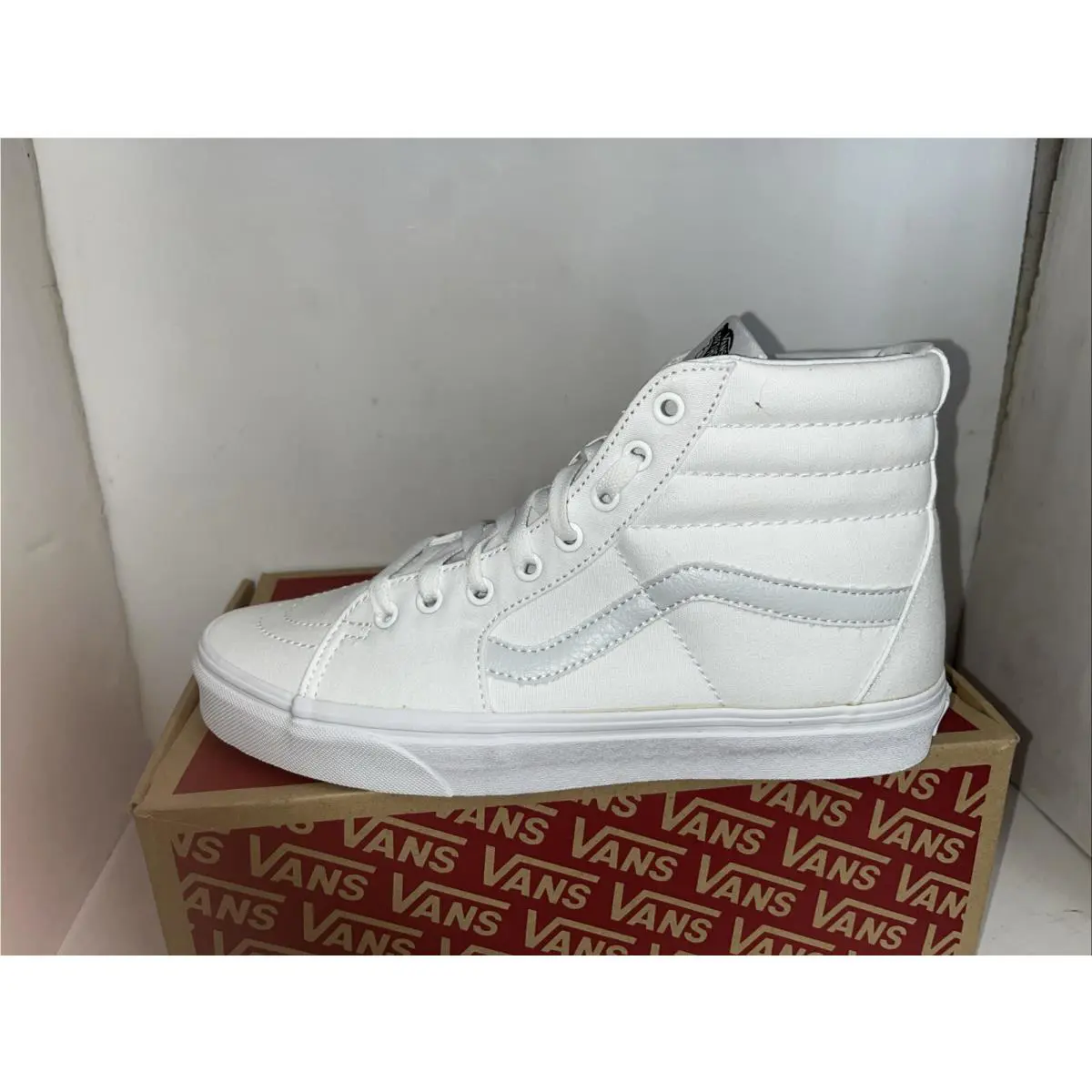 Vans shoes - VANS Off The Wall - Off The Wall - VN000D5IW00 - White 0