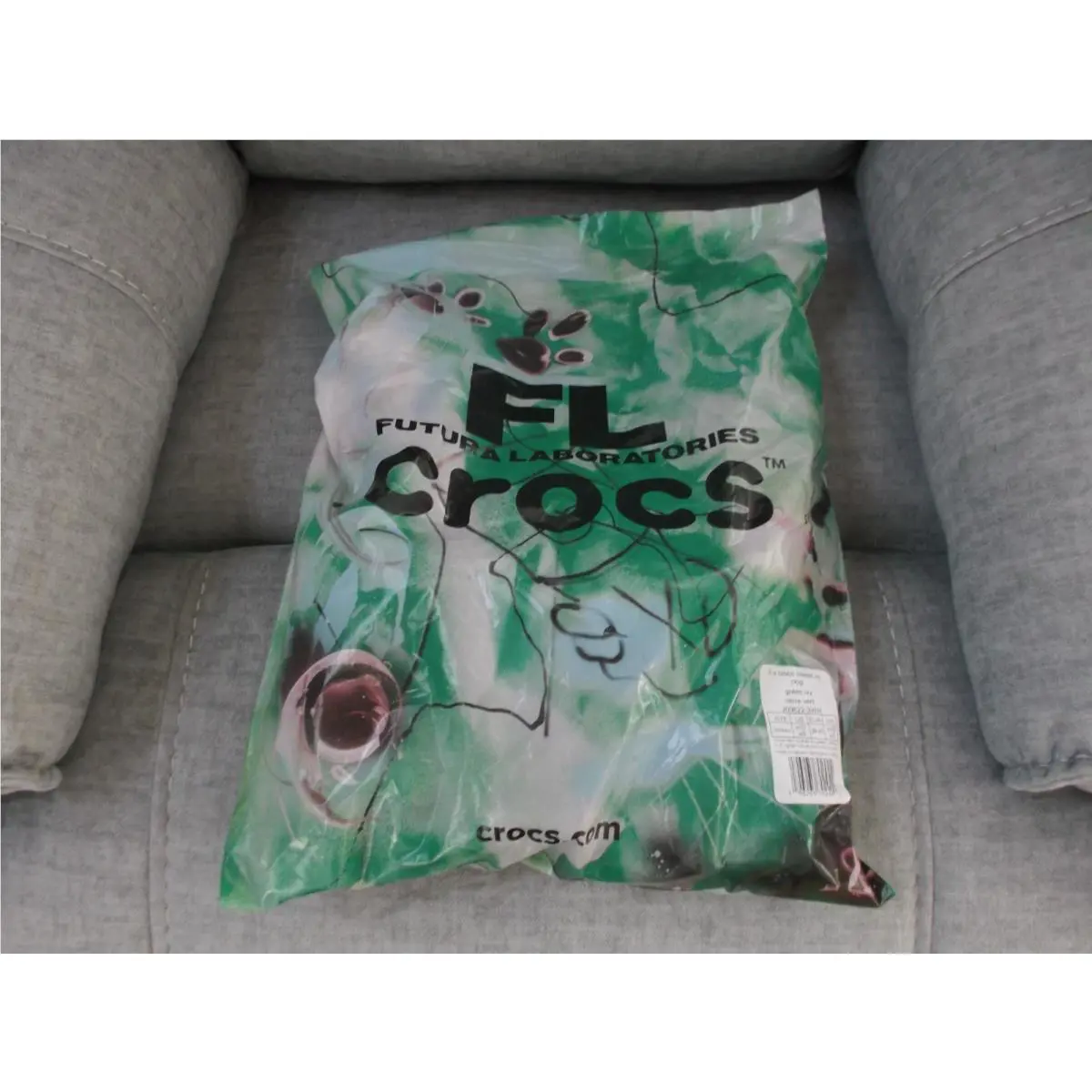 Crocs shoes - Green (UPC: 196265702442) 2