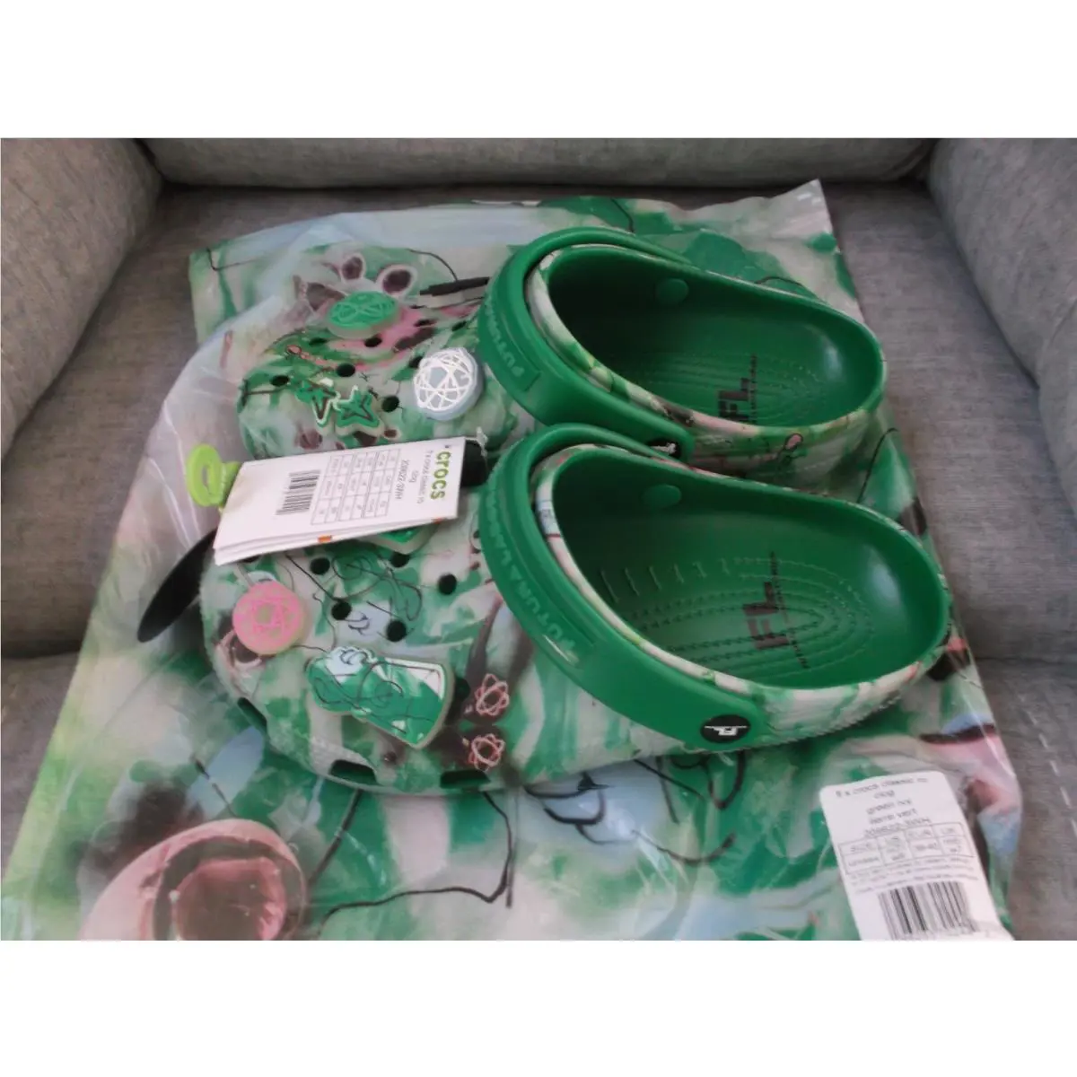 Crocs shoes - Green (UPC: 196265702442) 4