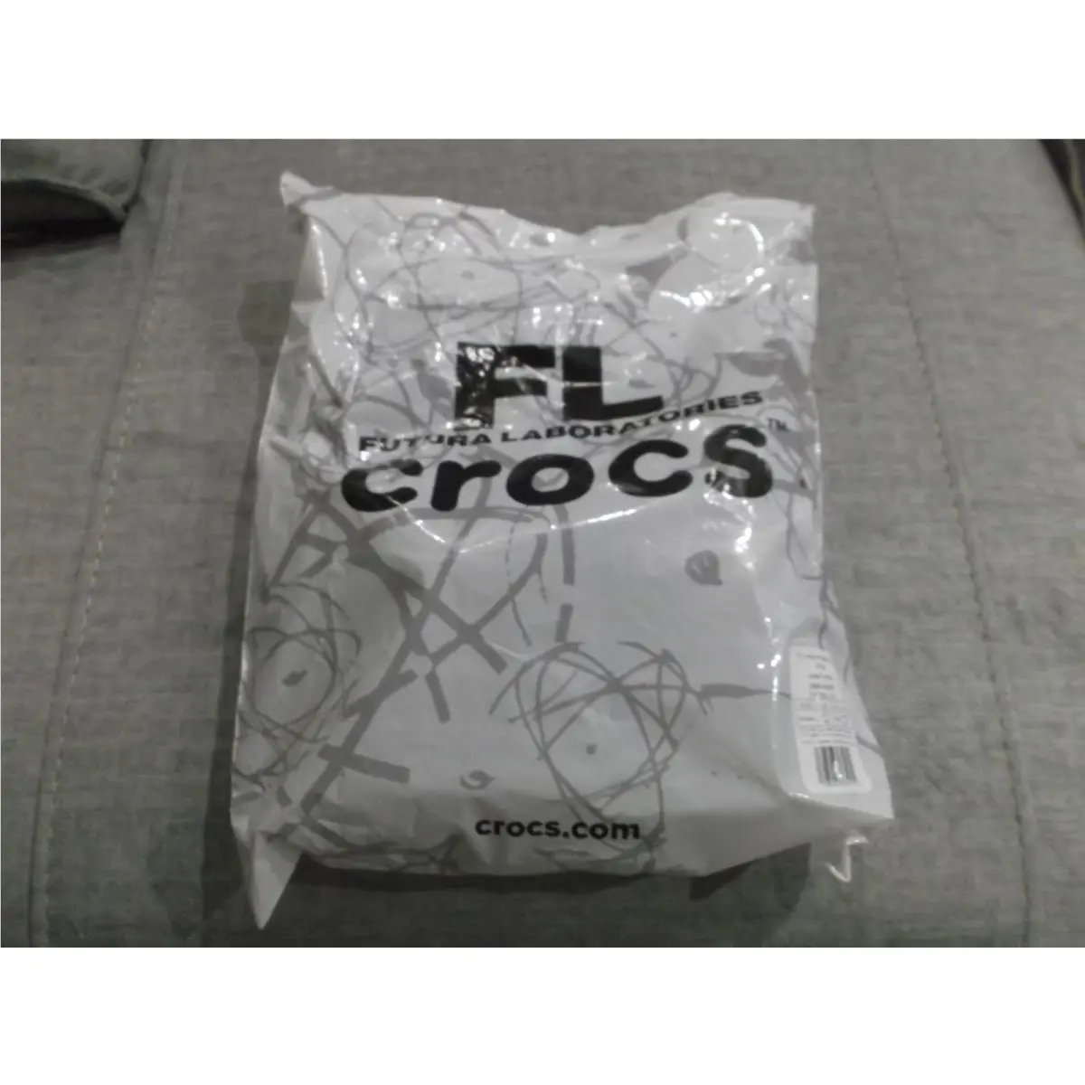 Crocs shoes - White (UPC: 196265641710) 0