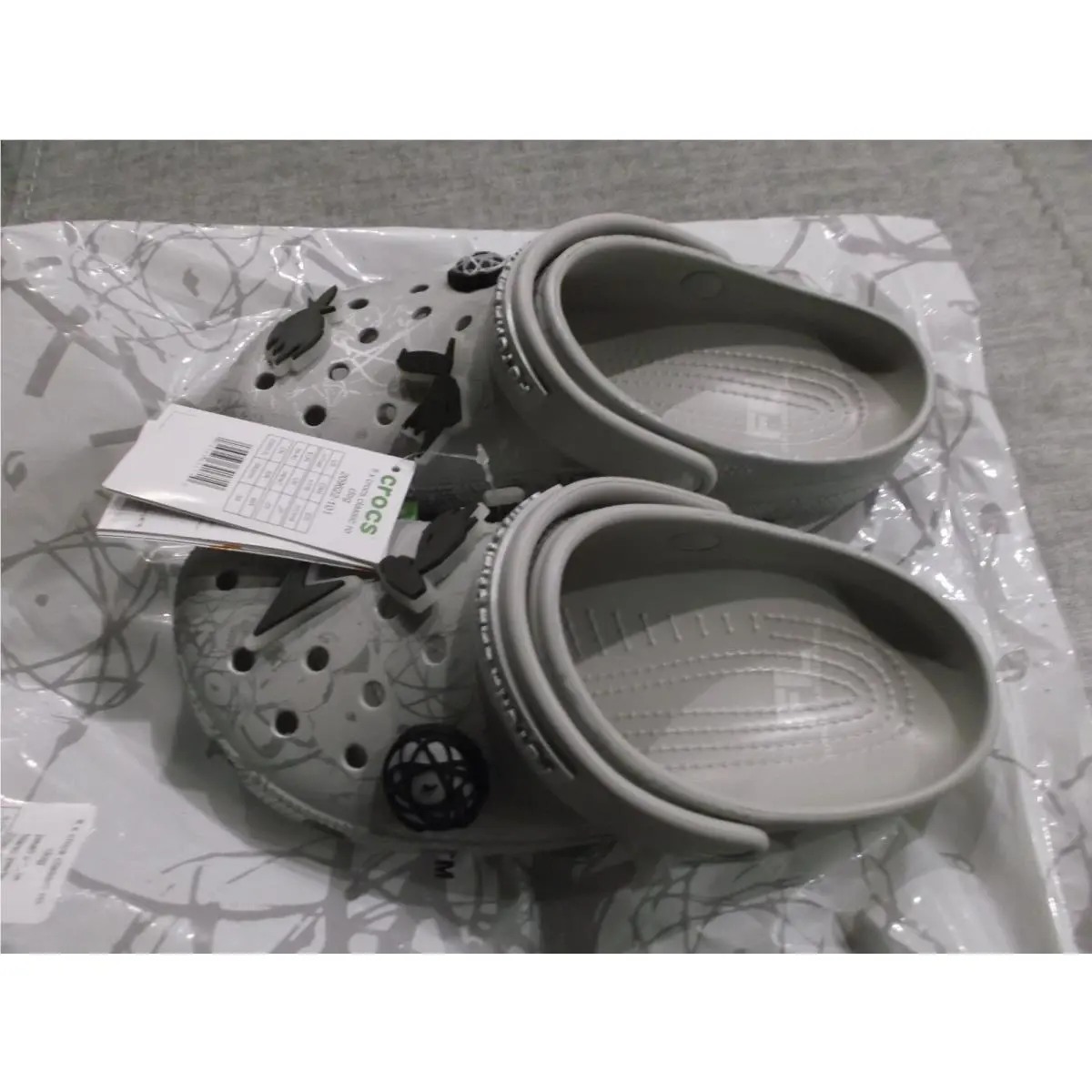 Crocs shoes - White (UPC: 196265641710) 4