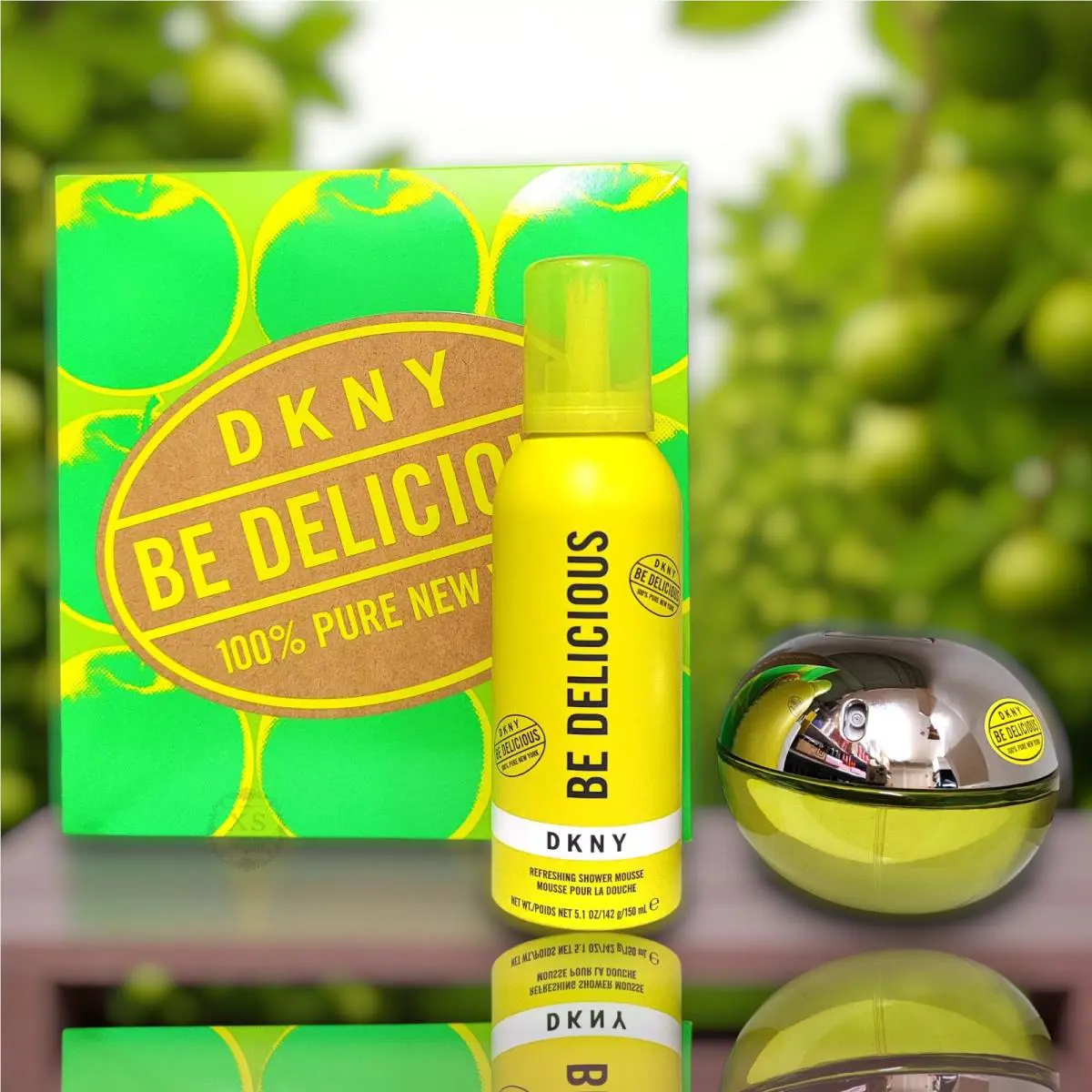 Be Delicious by Dkny 2 Pc`s Set Eau De Parfum 3.4 oz Shower Mousse 5.1 oz