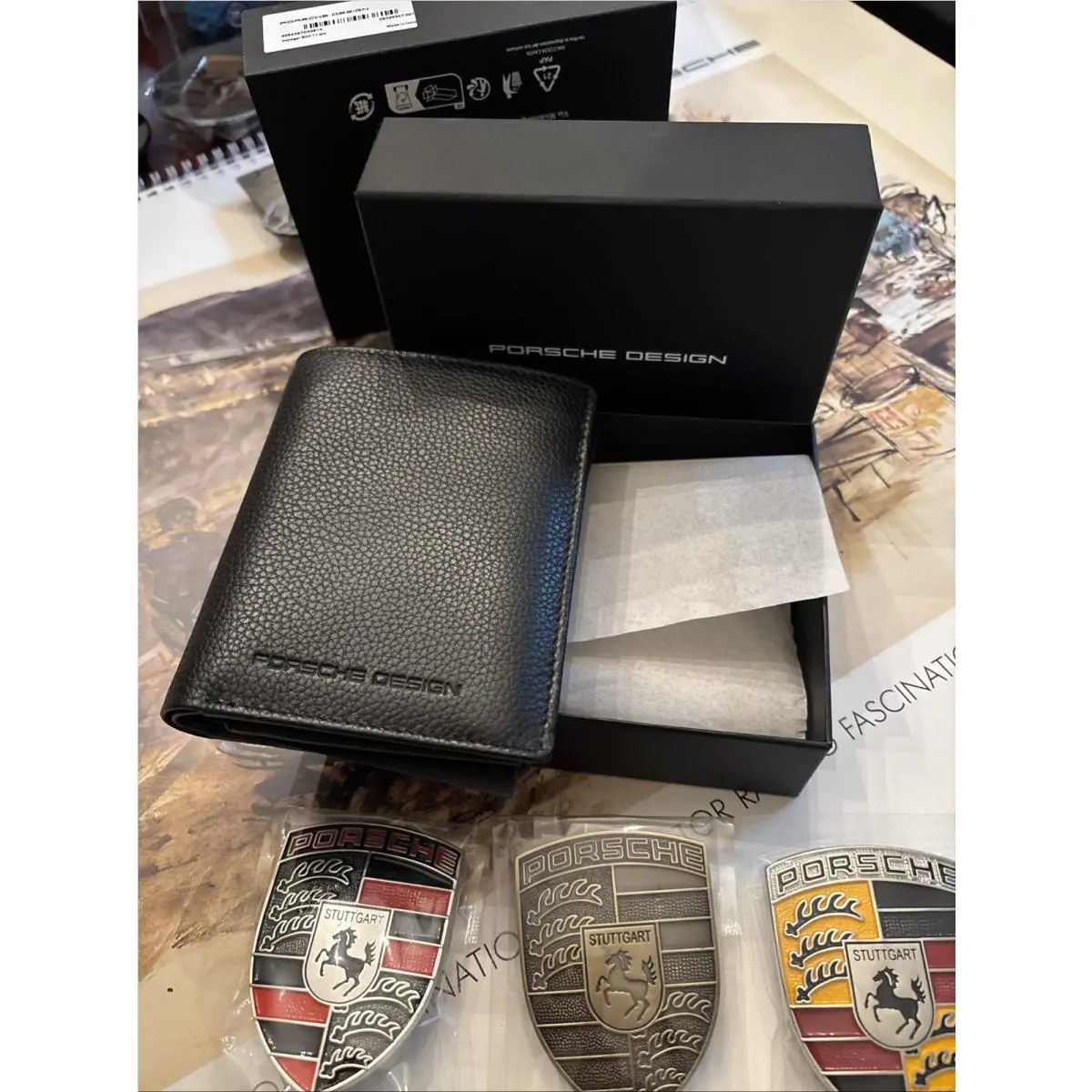 Holiday Blowout Porsche Design Voyager 11 Billfold Leather