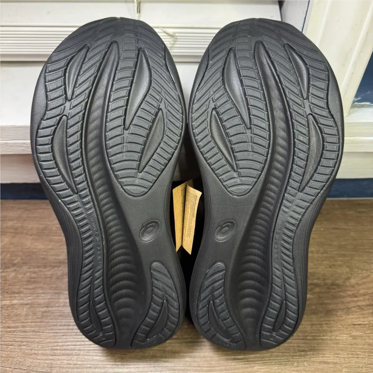 Asics shoes - ASICS GEL-Nimbus - 1012B752-001 - Black 6