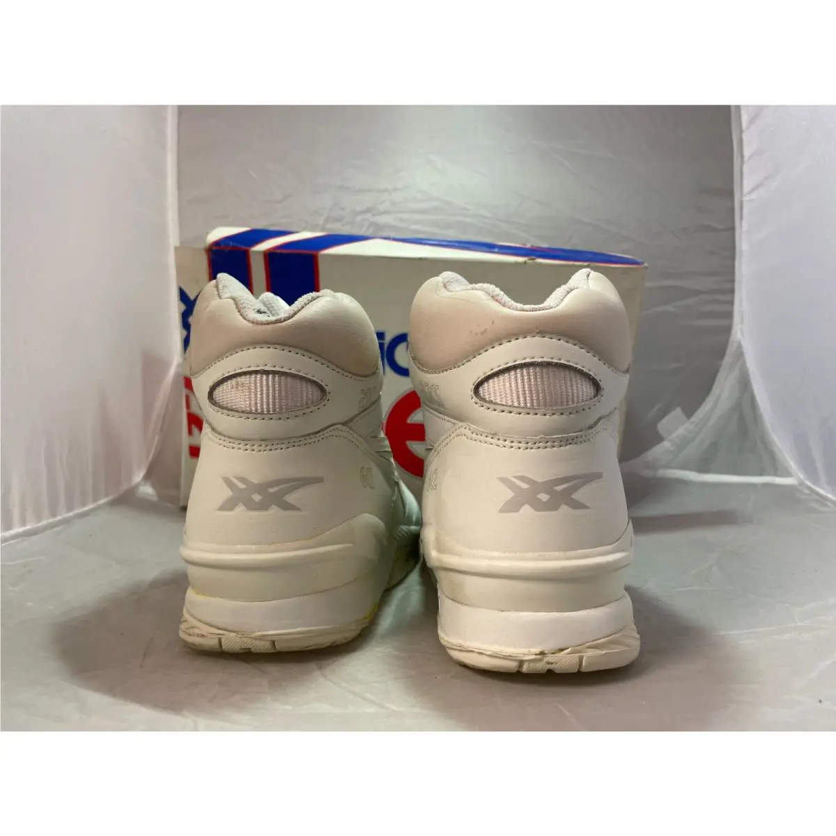 Asics shoes - ASICS GT - White 2