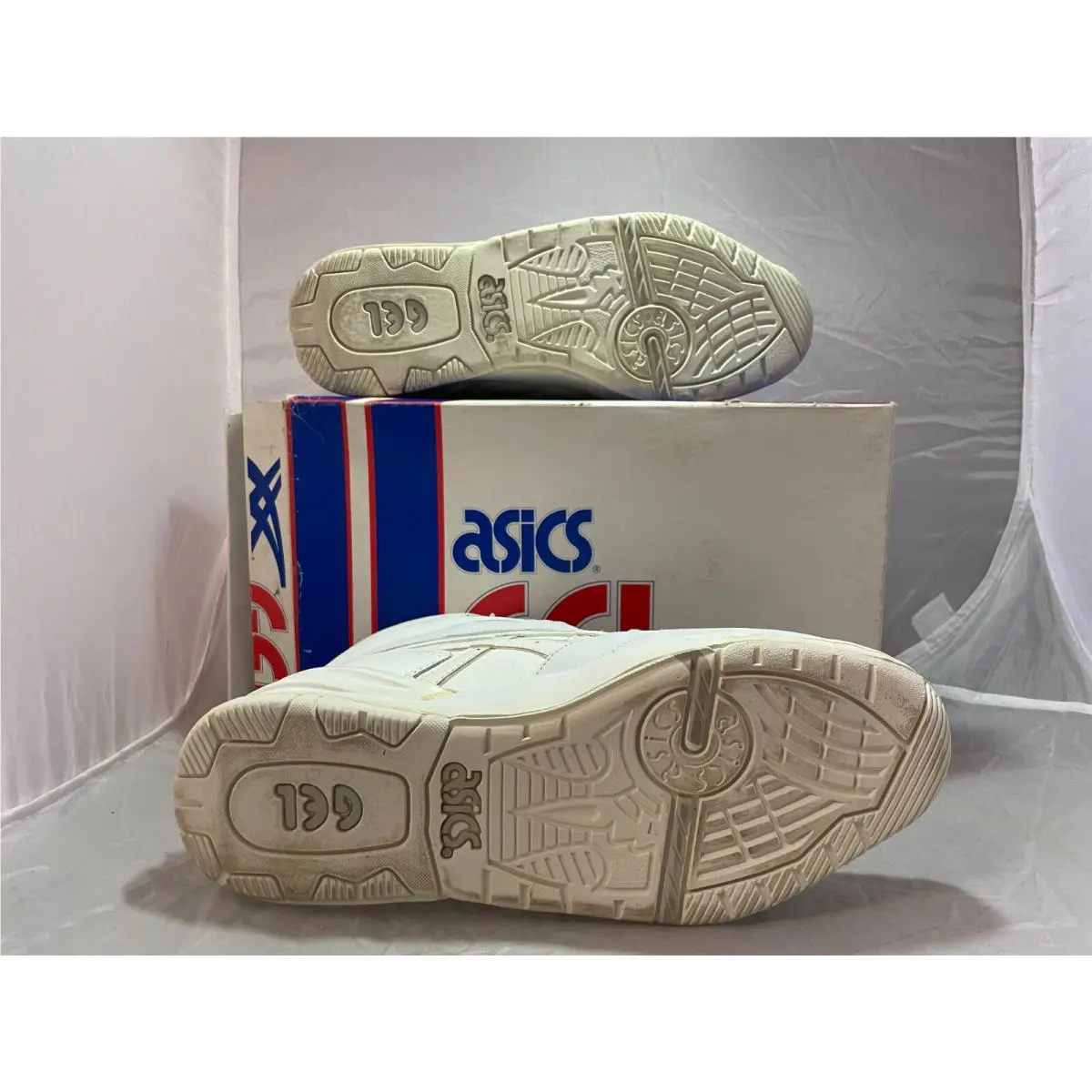 Asics shoes - ASICS GT - White 1