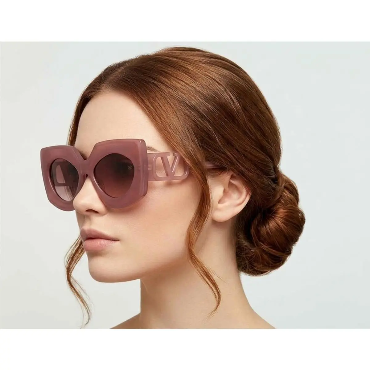 Valentino V-SOUL-VLS-127B-53 Sunglasses 53mm - Frame: Black / White Gold, Lens: Dark Grey