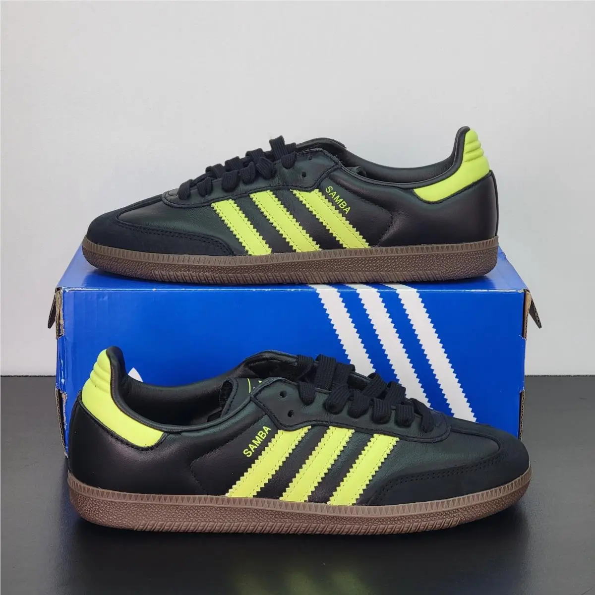 Adidas Samba OG Women`s Size 7.5 Athletic Shoes Black Green Casual Sneakers