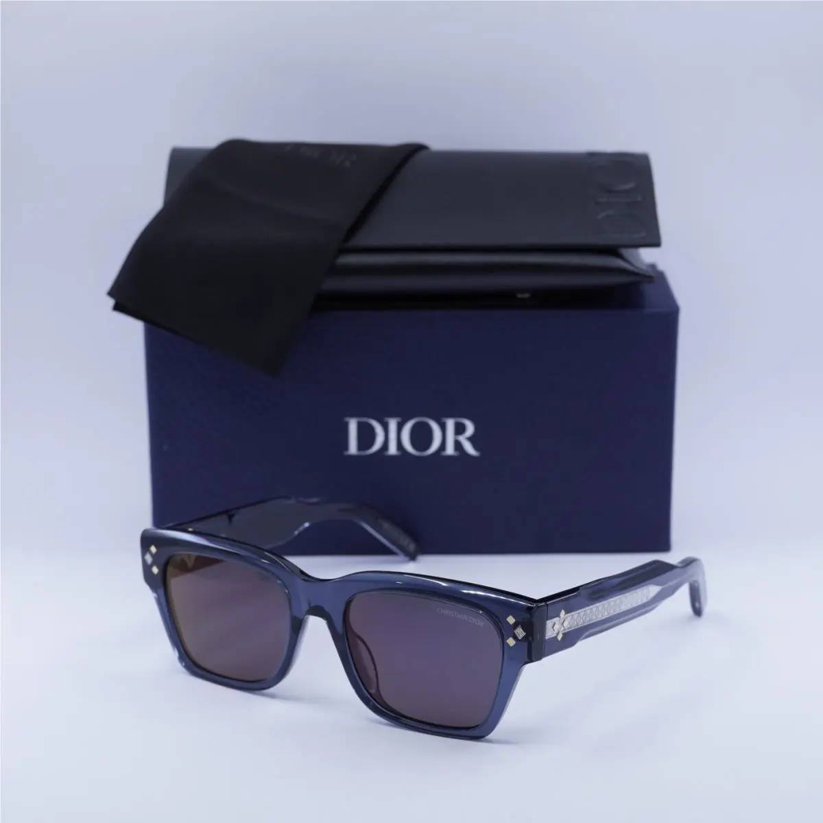 Dior CD Diamond S2 30G7 Translucent Blue/purple Mirrored 54-19-145