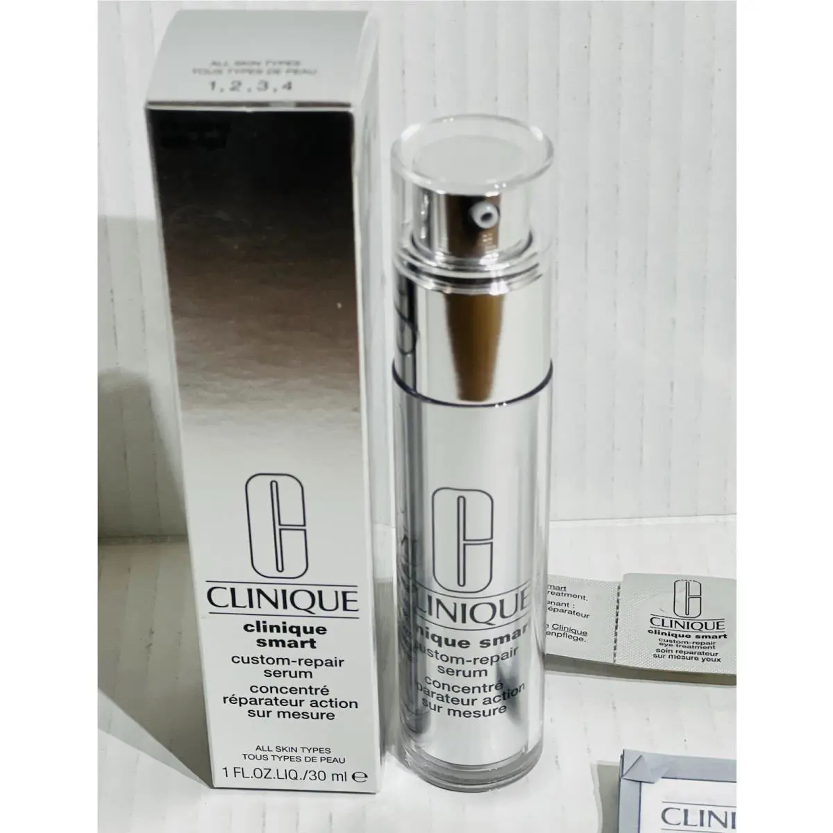 Smart Custom-repair Serum All Skin Types 30mL Boxed Retail by Clinique