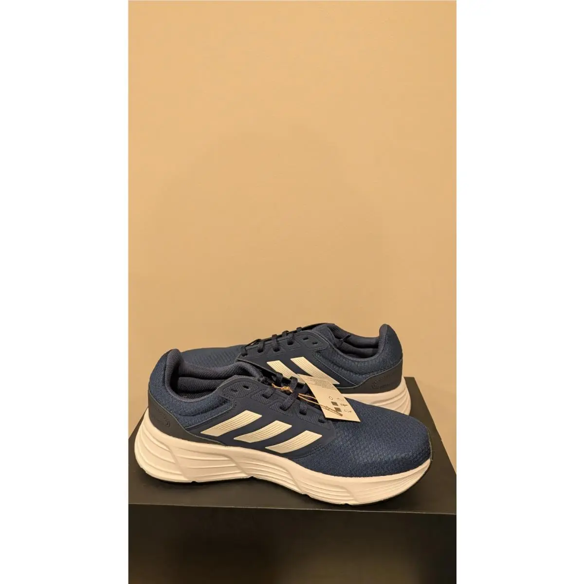 Adidas shoes - Tech Indigo / Cloud White / Legend Ink 0