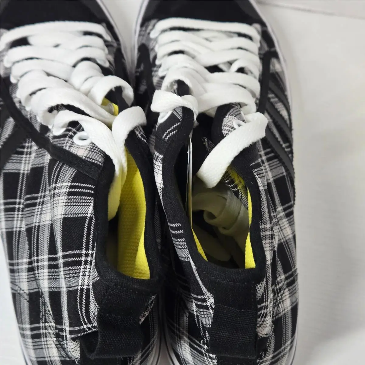Adidas shoes - Black 4