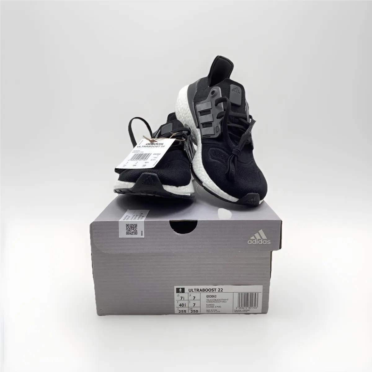 Adidas Black White Ultraboost 22 Women’s Running Shoe Size 7.5