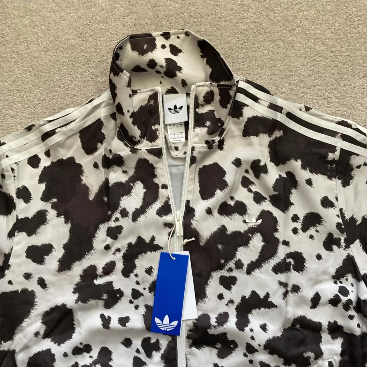 Adidas clothing - Animal Print 1
