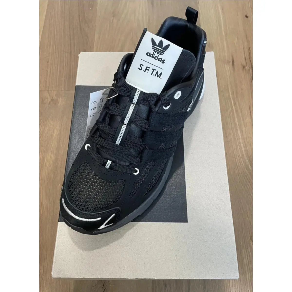 Adidas shoes - adidas - JP8416 - Black (UPC: 197620430871) 0
