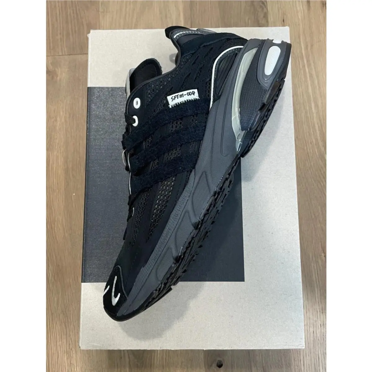 Adidas shoes - adidas - JP8416 - Black (UPC: 197620430871) 1