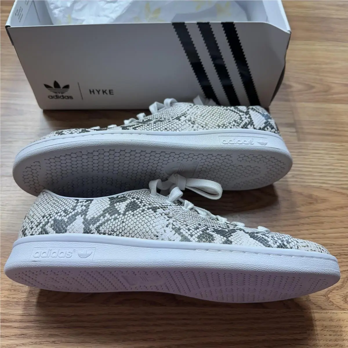 Adidas shoes - adidas AOH-001 PY - Gray 3