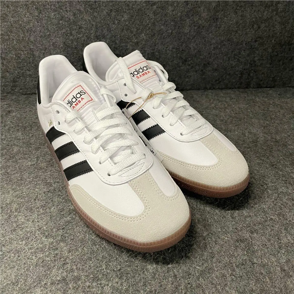Adidas Samba Indoor Soccer Shoes Unisex Size M8.5/W9.5 Black/white/red