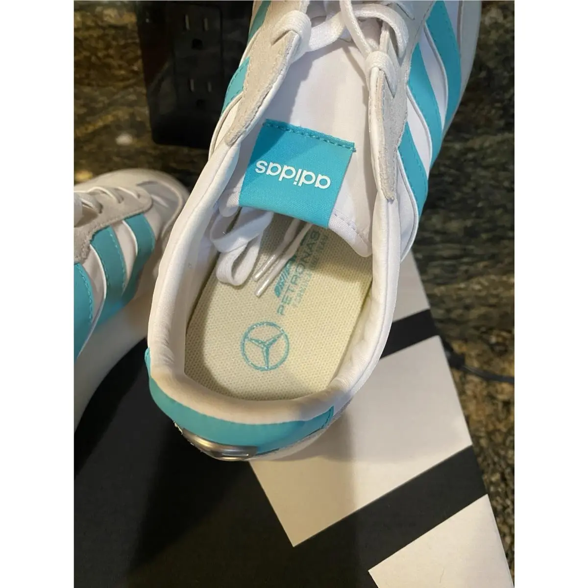 Adidas shoes - Cloud White/Semi Mint Rush 3