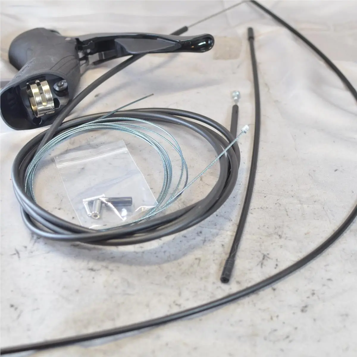 Shimano  - 105 R7000 - ST-R7000 - Black 0