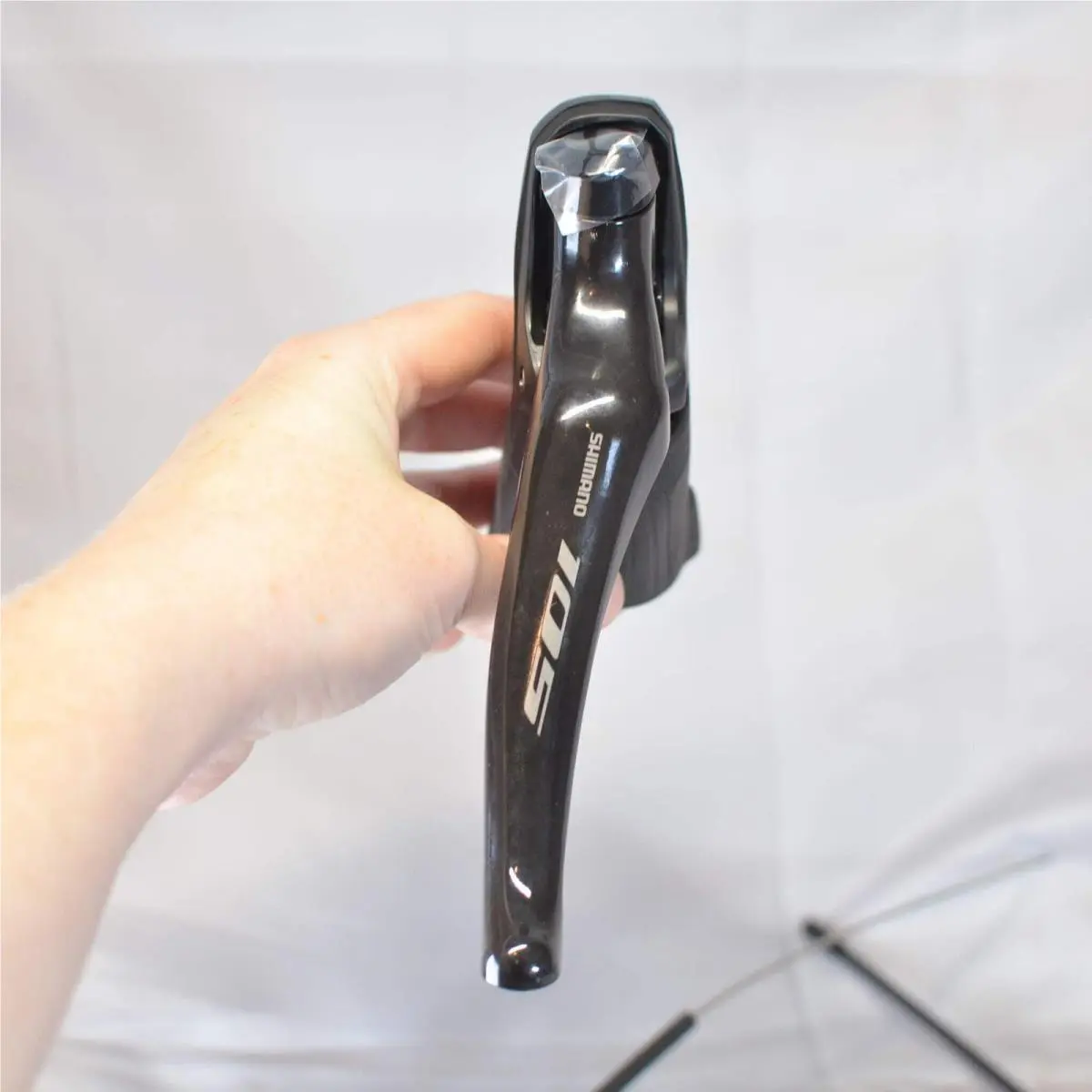 Shimano  - 105 R7000 - ST-R7000 - Black 1
