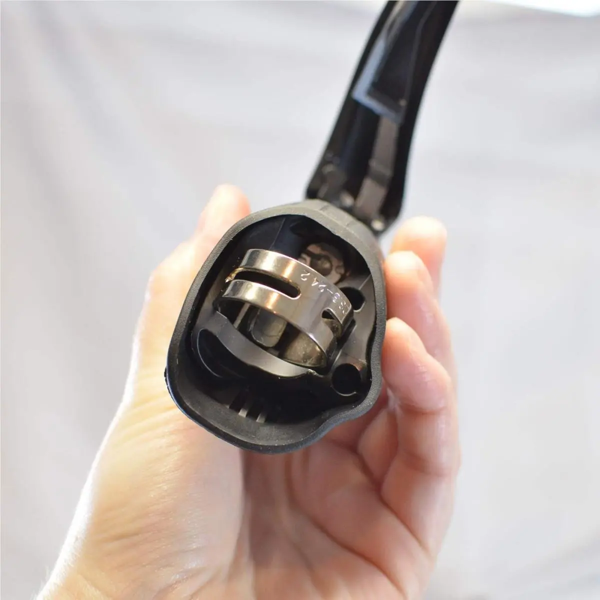 Shimano  - 105 R7000 - ST-R7000 - Black 5