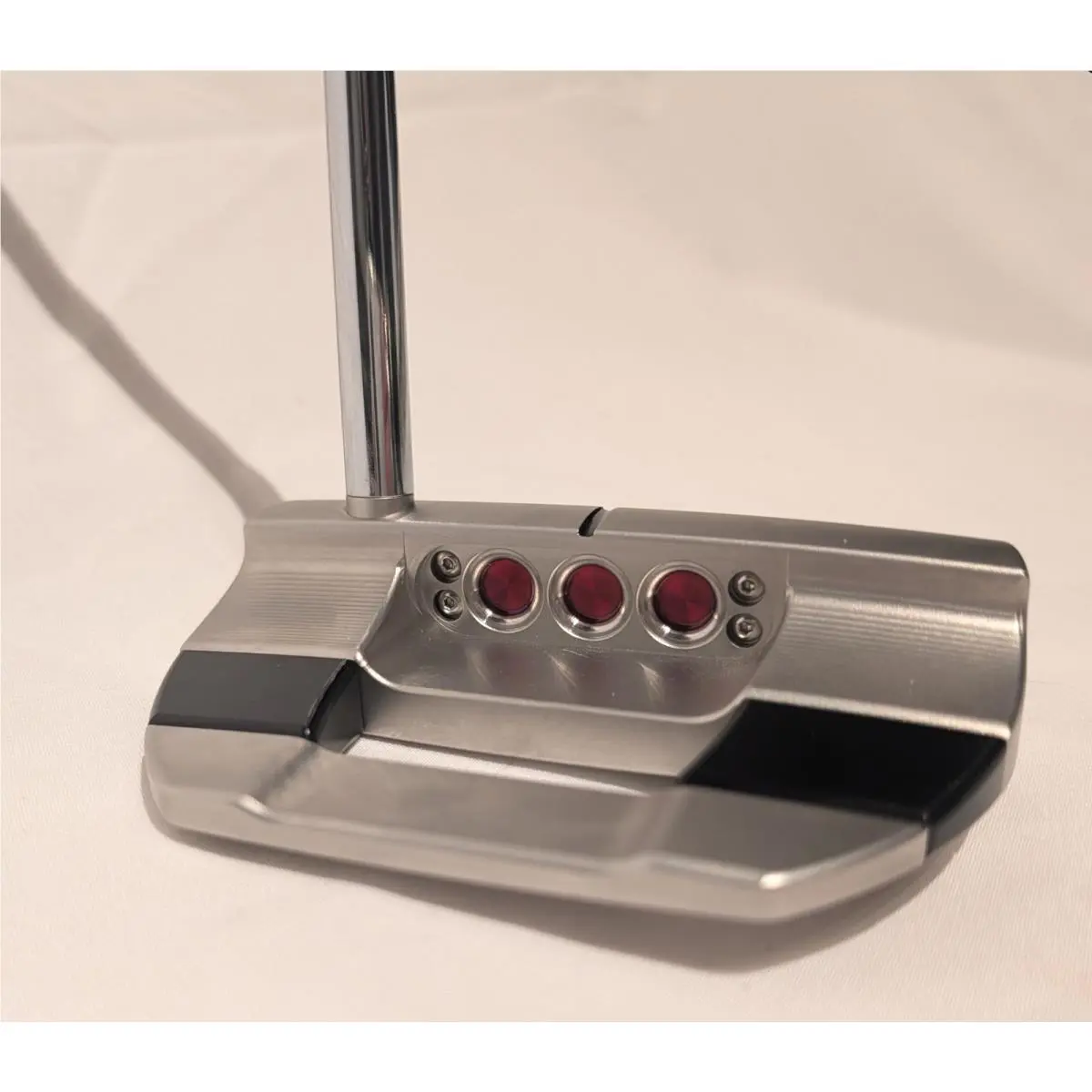 Scotty Cameron  - Studio Style Fastback (2025) - Studio Style Fastback (UPC: 196665967175) 1