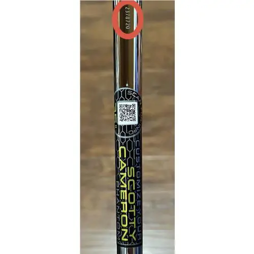Scotty Cameron  - Phantom 7.5 - 2025 - Xtreme Dark Finish - DLC - Red, Lie Angle: Black 6