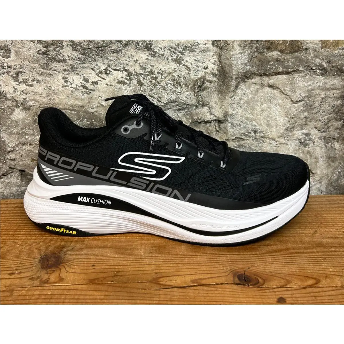 Skechers shoes - Max Cushioning Propulsion - Max Cushioning Propulsion - 220509 - Black 7