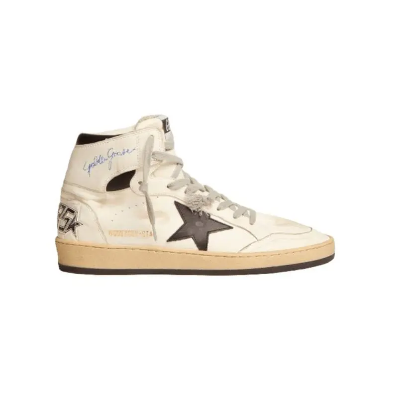 Golden Goose Sky-star Signature on The Men`s GMF00230.F002190.10283-40
