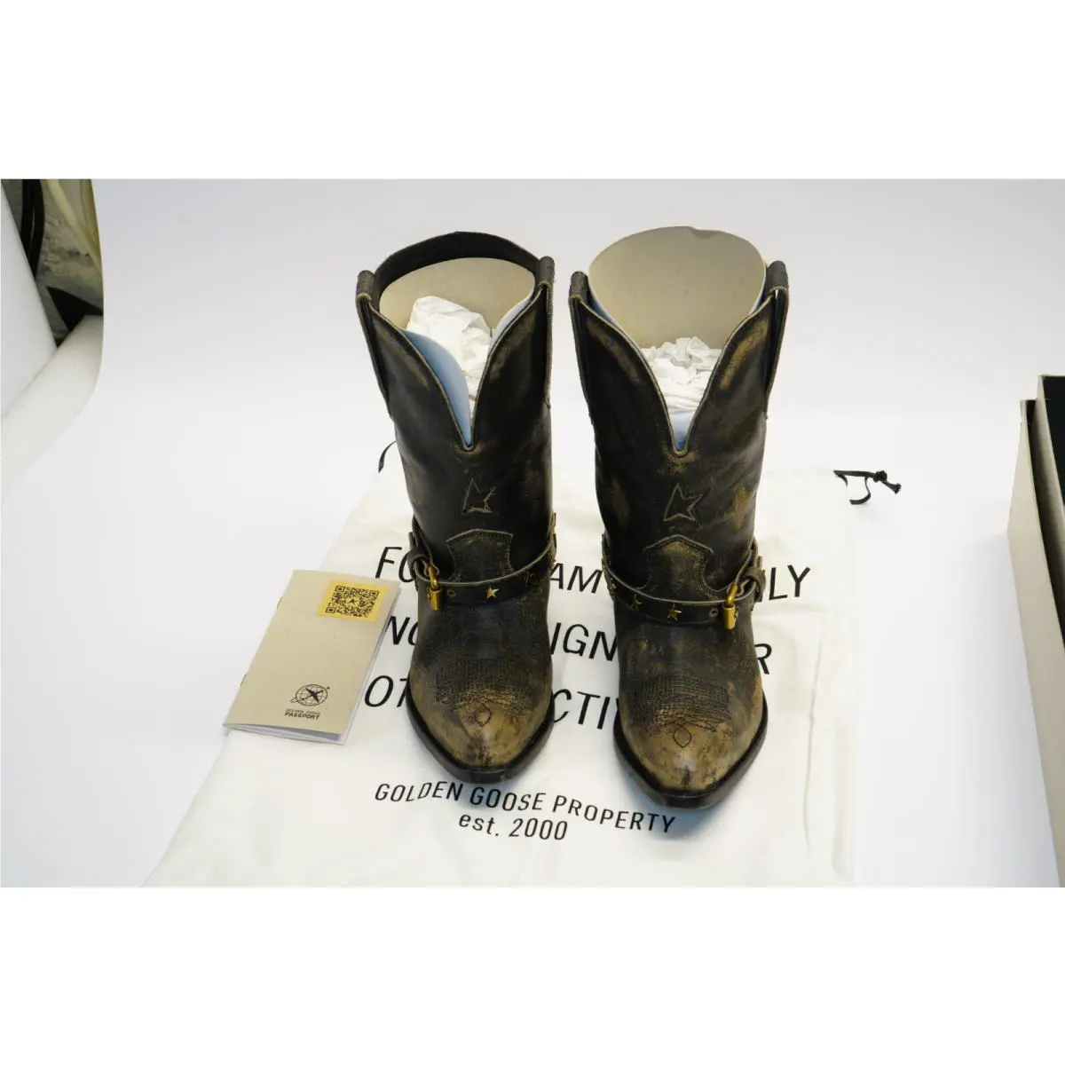 Golden Goose shoes - Black 6