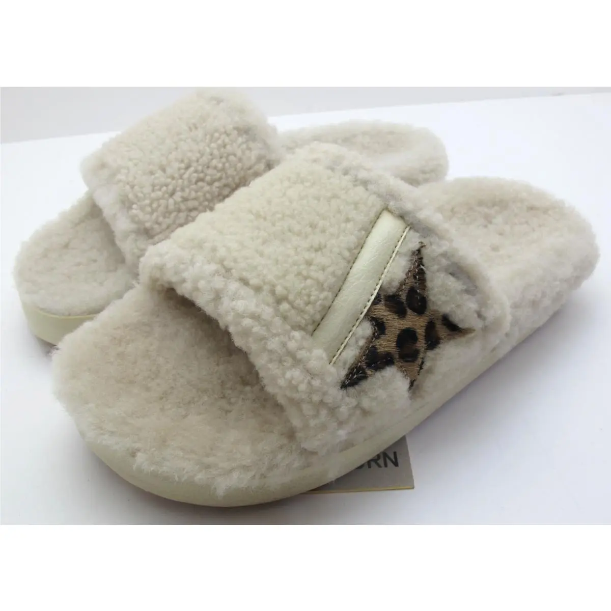 Golden Goose shoes - GWF00200.F003469.15386 - GWF00200F00346915386 - Beige (UPC: 8050235372788) 3