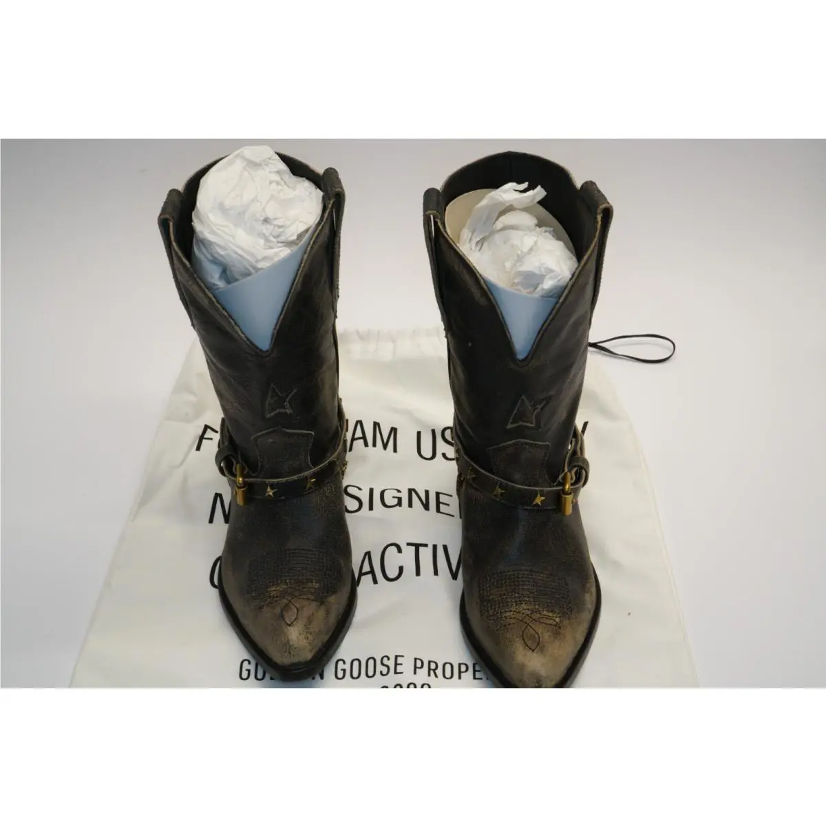 Golden Goose shoes - Black 4