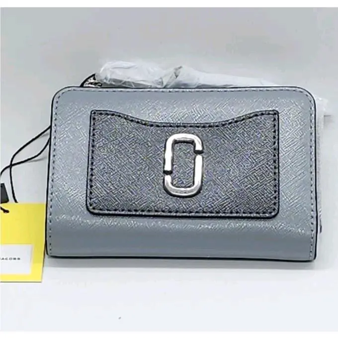 Marc Jacobs Utility Snapshot Slim Bifold Wallet Wolf Grey Multi MK025029