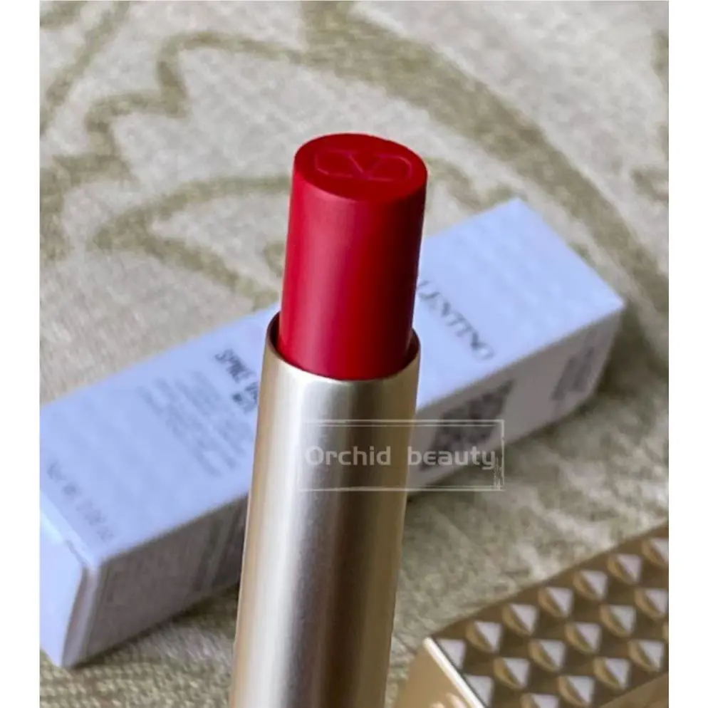 Valentino Spike Buttery Matte Lipstick 200A Red Fiesta Full Size