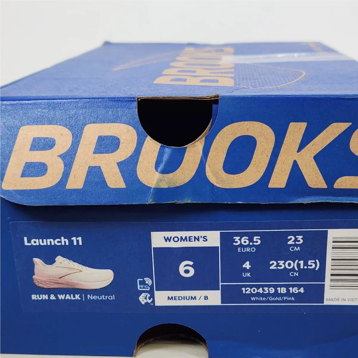 Brooks shoes - Brooks Launch - Launch - White 5