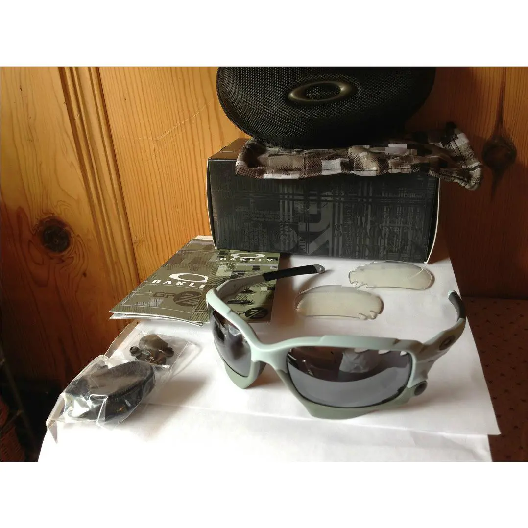 Oakley GP-75 Racing Jacket Matte Blue Ice / Black Iridium Clear OO9171-13