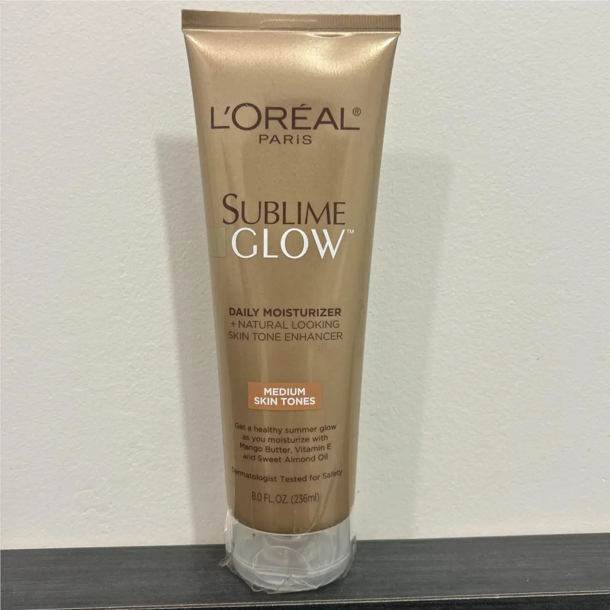 L`oreal Paris Sublime Glow Daily Moisturizer Medium Skin Tones 8oz Lotion Tan