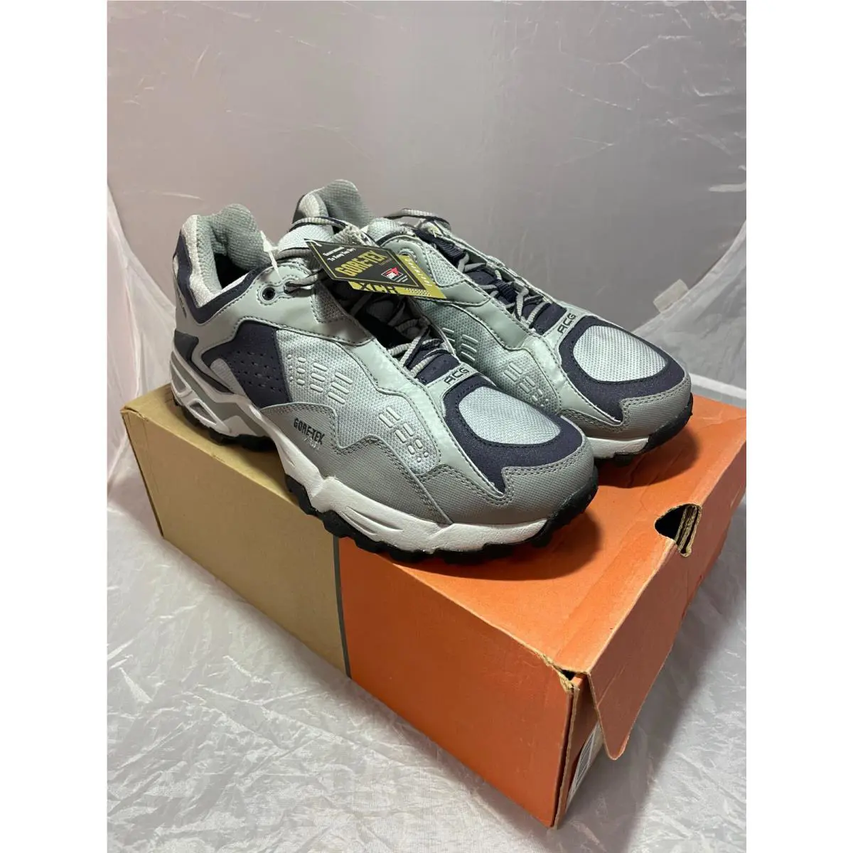 Nike shoes - Gray 0
