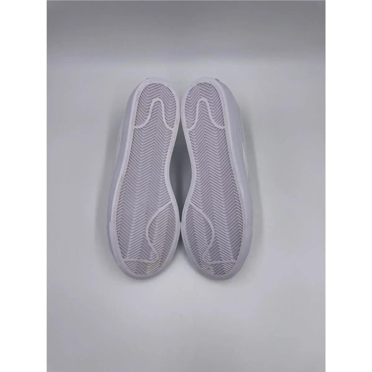 Nike shoes - Nike Court Legacy - Court Legacy - White 4
