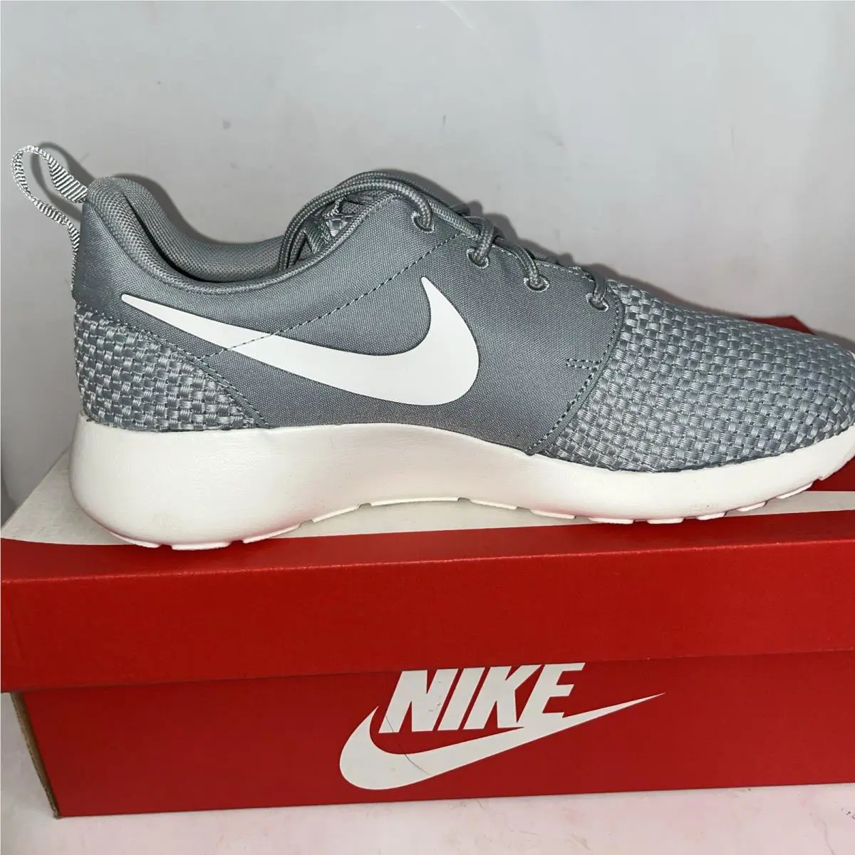 Nike shoes - Nike Roshe One - Roshe One - 844687-010 - Gray 1