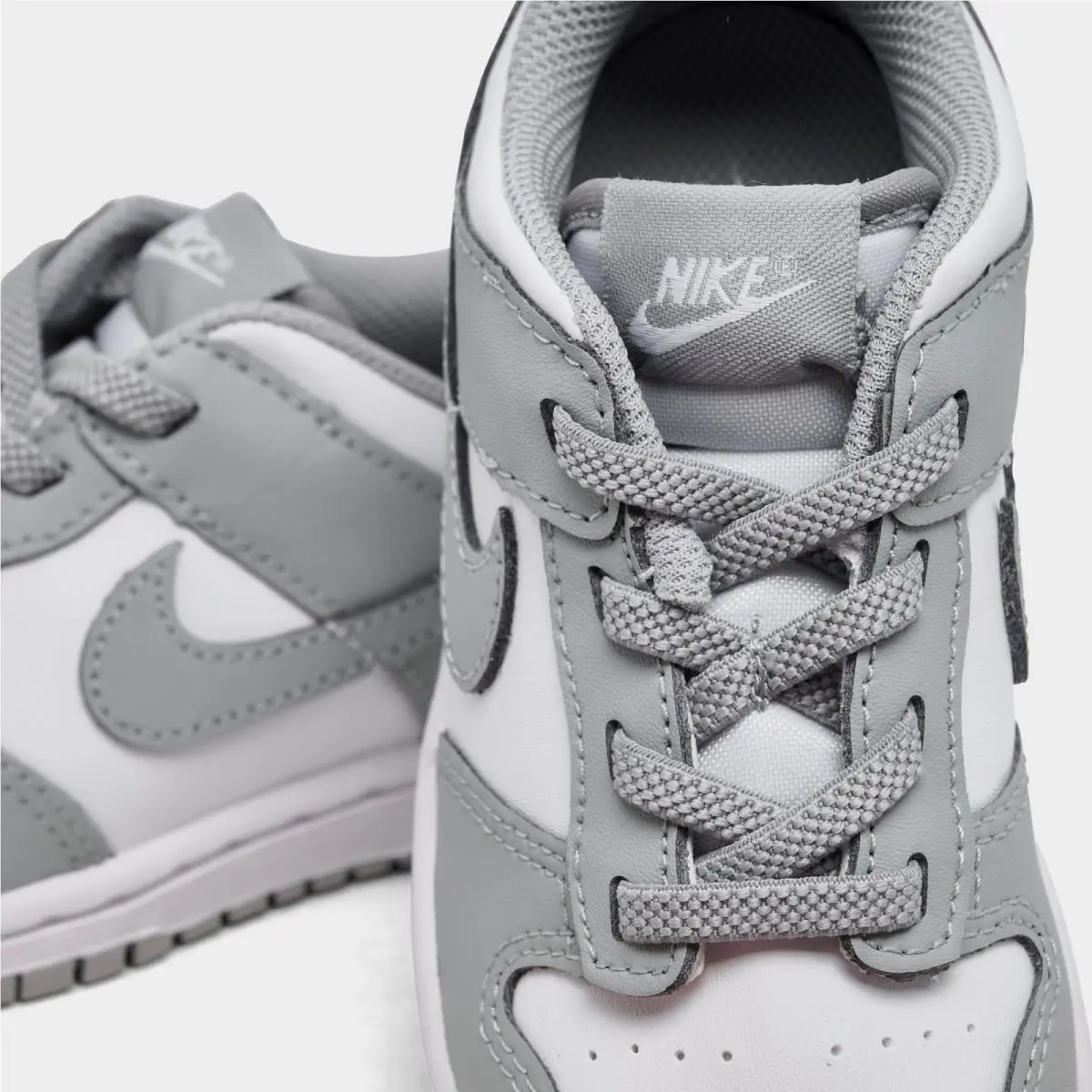 Nike shoes - White/White/Light Smoke Grey 4