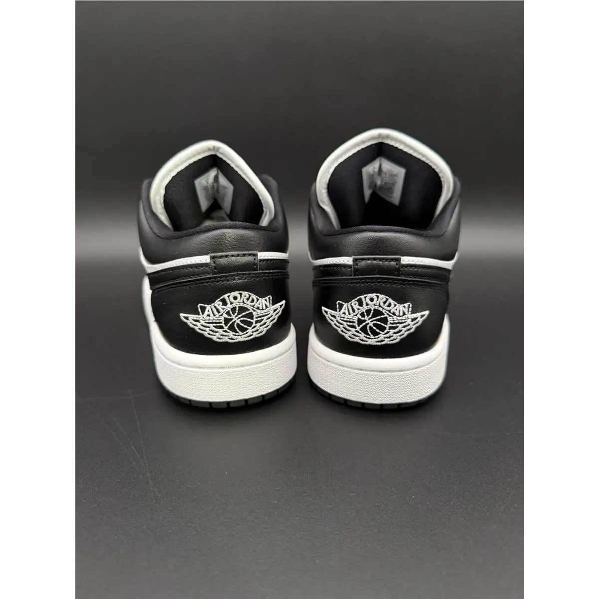 Nike shoes - Air Jordan 1 - Air - DC0774-101 - Black 17